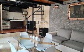 Departamento con patio en excelente ubicación en Belgrano